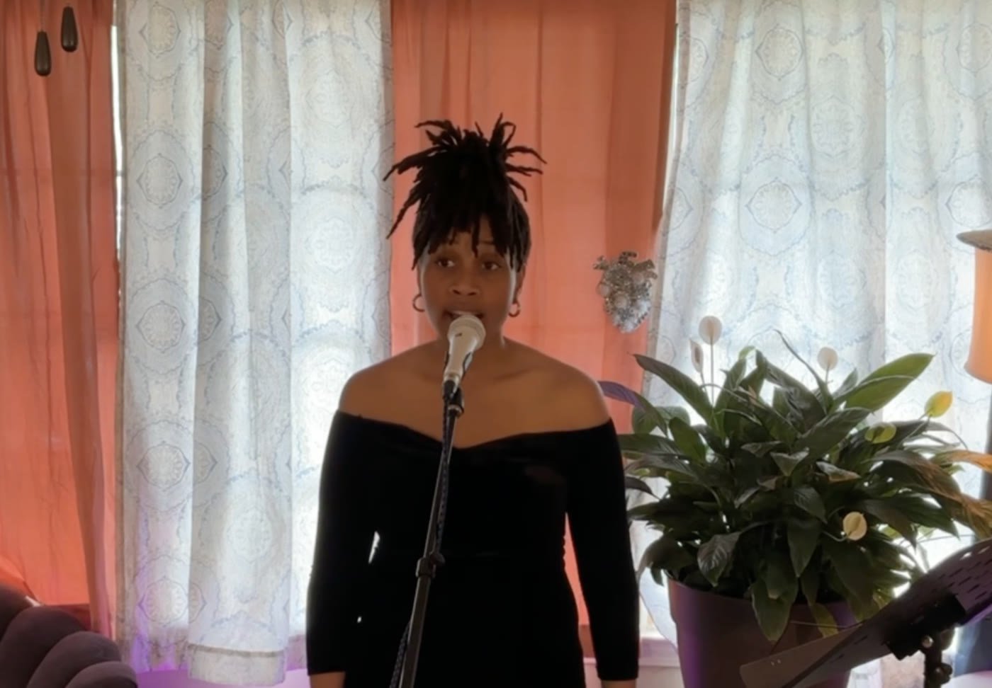 Rachel singing at Lavender Studios